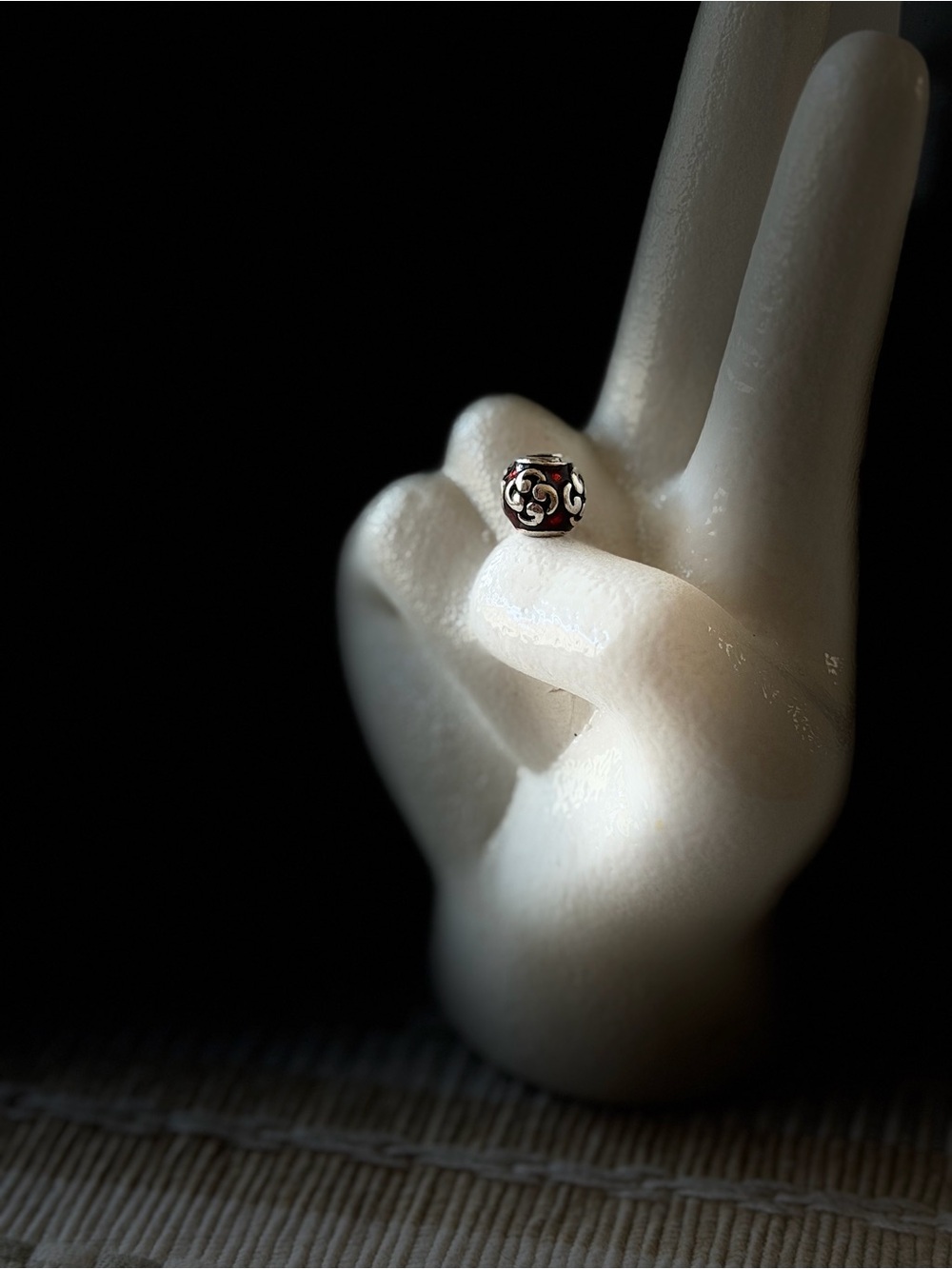 ❤️ Pandora Charm - Red Zen